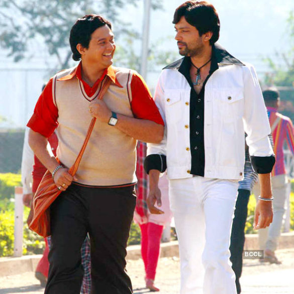 DUNIYADARI: FILM REVIEW